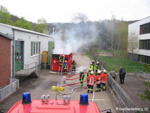 2011_04_17 Containerbrand Leopold 03